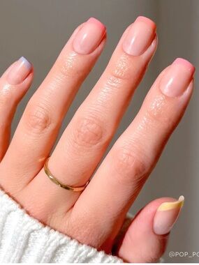 Glamnetic Short Oval Press-On
Nails - Macarons